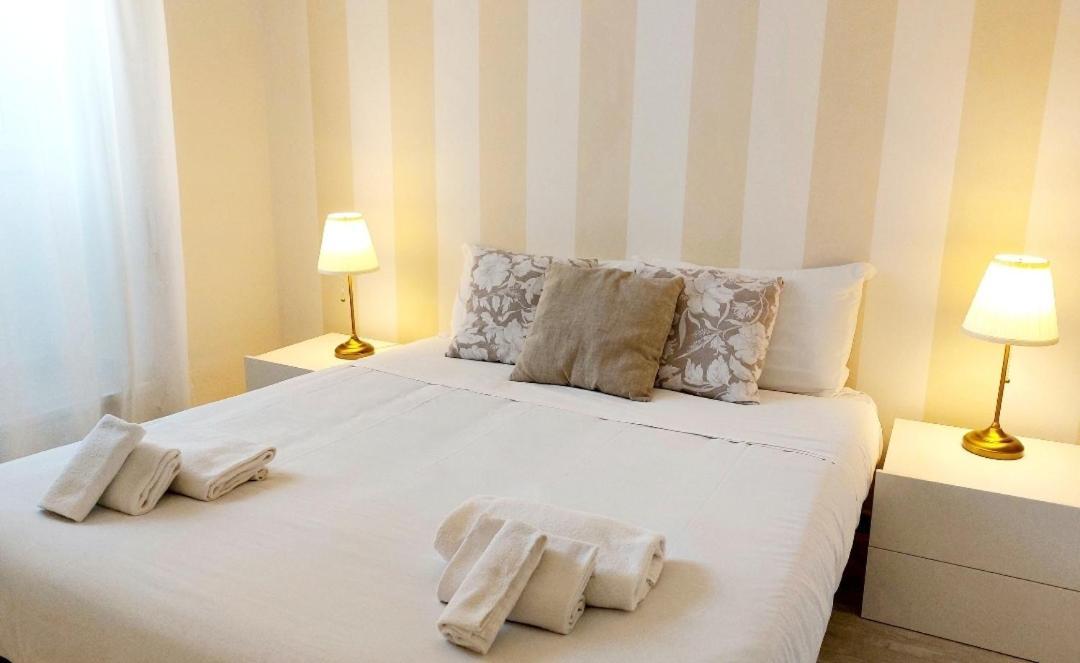 Bbhome Stylish Gold Apartment Near Trastevere Station Roma Exterior foto